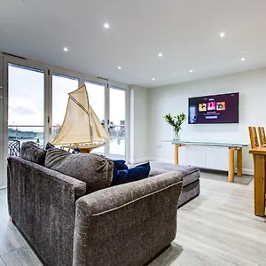 Penthouse Homestay